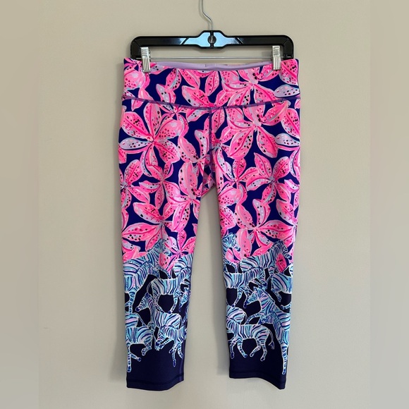 LILLY PULITZER Luxletic 21" Jolena Weekender Cropped Leggings, Royal Purple,L - Picture 3 of 9
